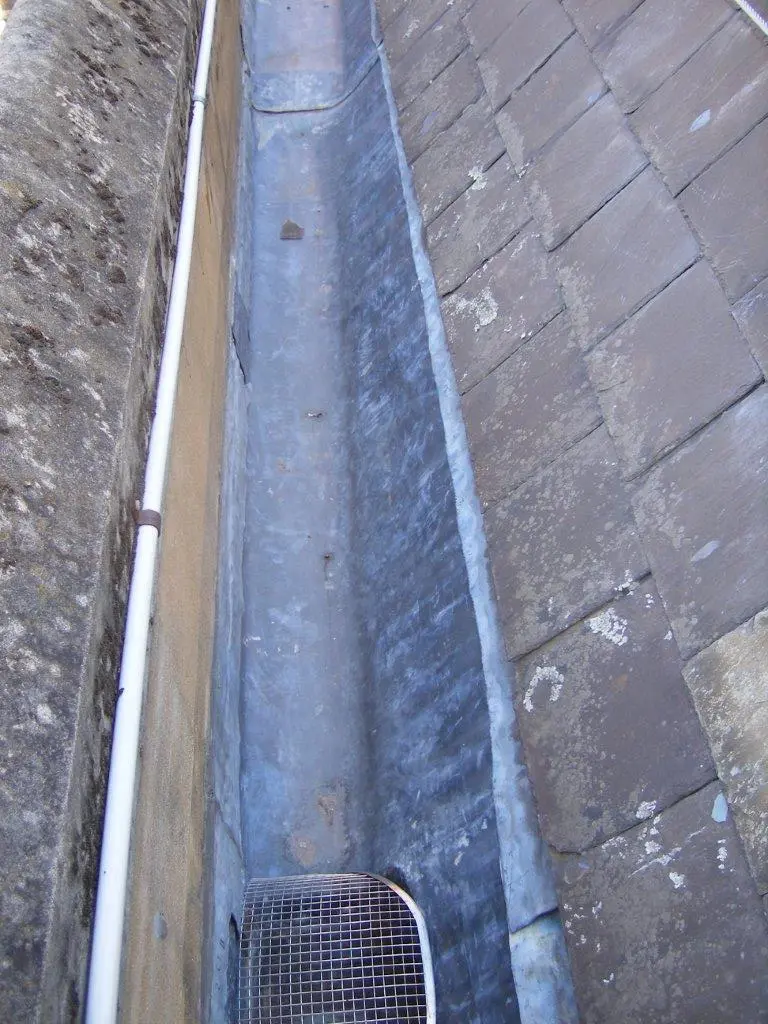 St Paul's Cathedral Lead Guttering Finished